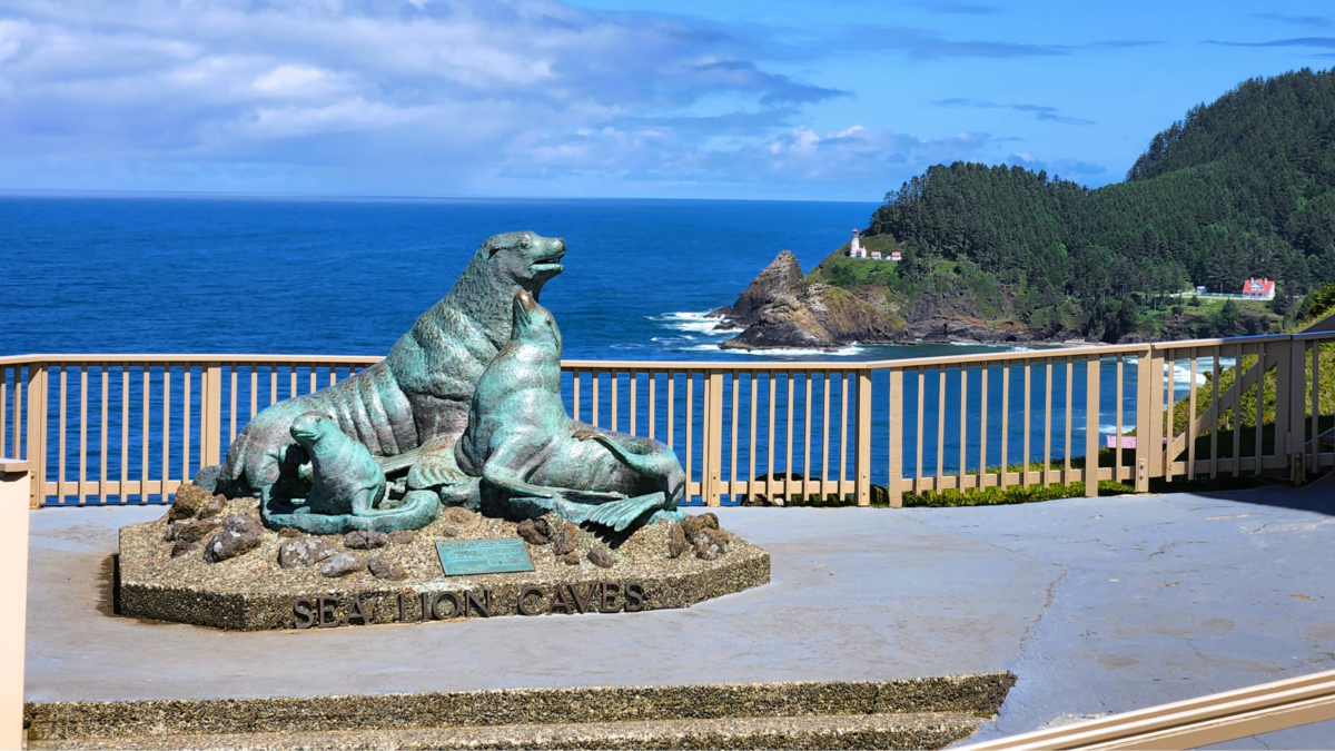 Sea Lion Caves attraction on the Oregon Coast