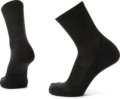 Darn Tough socks – comfortable and durable gift ideas for travelers