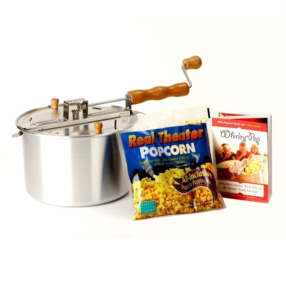 Popcorn maker for holiday movie nights
