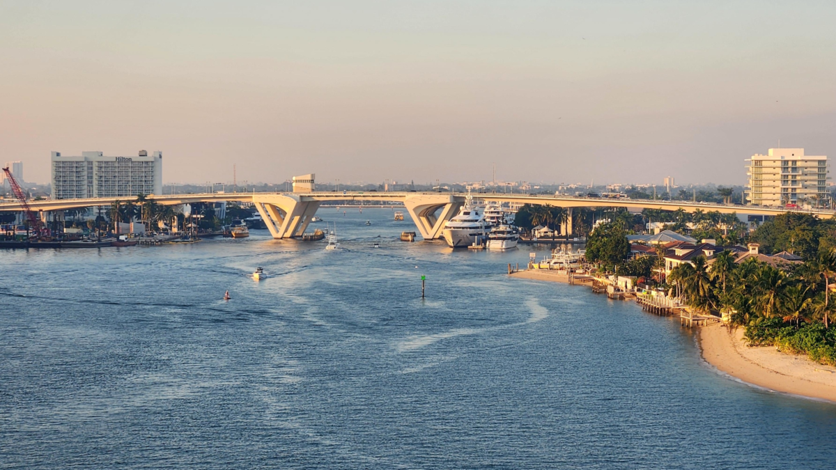 Bridge connecting Fort Lauderdale to the beach and Intracoastal Waterway. fort lauderdale hotels near cruise port with free shuttle
