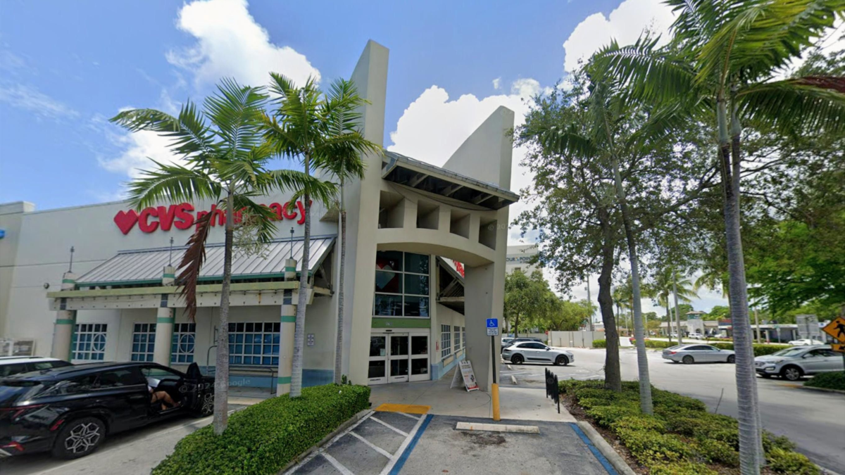 CVS pharmacy near Fort Lauderdale cruise port for toiletries meds and last-minute cruise supplies. convenience stores near Fort Lauderdale port