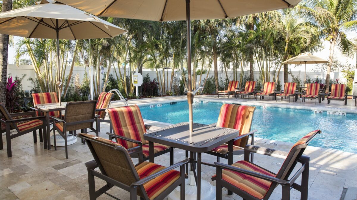 Four Points by Sheraton Fort Lauderdale Airport pool area near Port Everglades cruise port