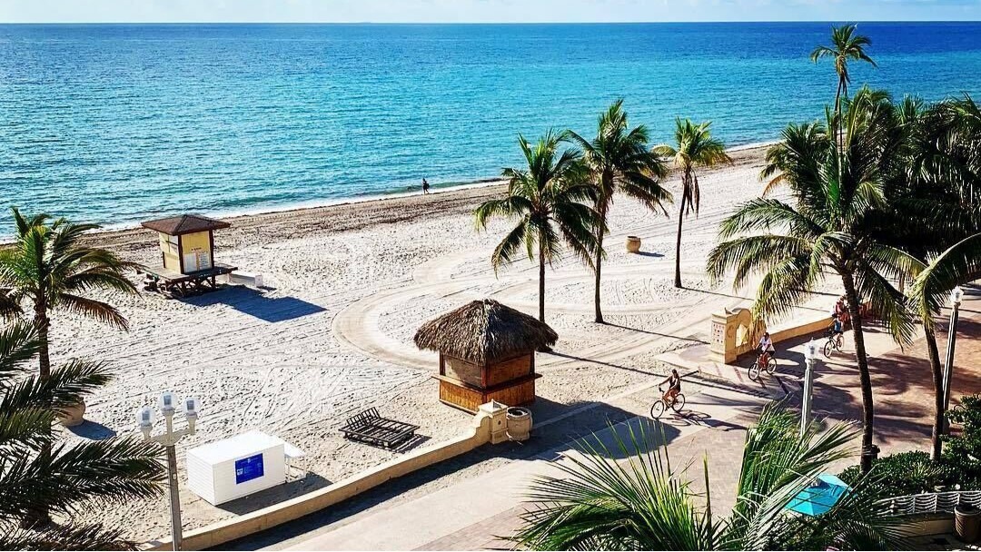 Hollywood Beach Broadwalk and ocean near Port Everglades cruise port
