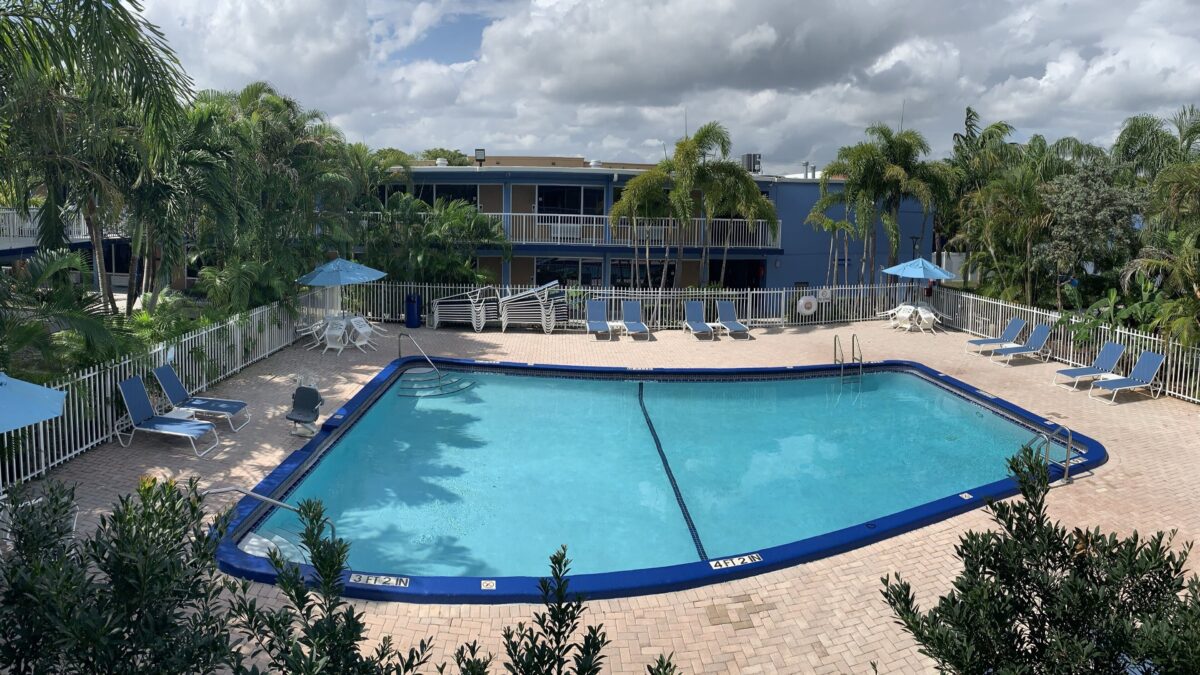 Rodeway Inn & Suites Fort Lauderdale Airport pool area near Port Everglades cruise port hotels