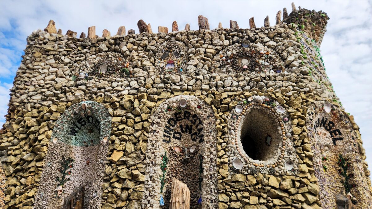 Stone mosaic wall with shell-covered arches at Dickeyville Grotto & Shrines