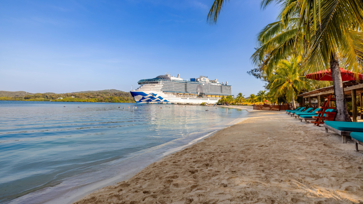 Princess cruise ship offshore at Isla Tropicale beach in Roatán Honduras